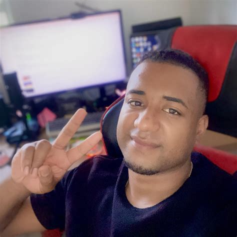 Stefan Andrés Correa 1