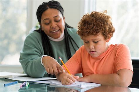 How to Become a Paraprofessional - College Educated