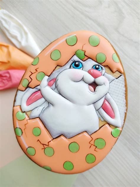 Пасхальный кролик в яйце / Easter Bunny with easter egg | Праздничные ...