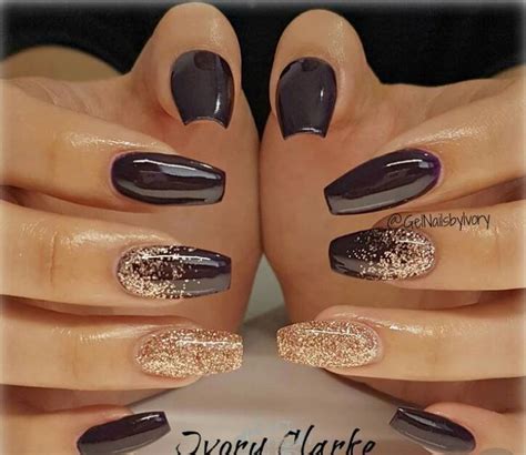 🌹P͢i͢n͢t͢e͢r͢e͢s͢t͢|@S⃟n⃟e⃟a⃟Ƙεʀ B⃟aིeྂ | Gold nails, Nails, Gorgeous nails