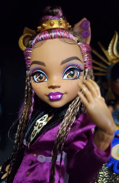 Monster Ball Clawdeen is finally done and looking truly fierce! 💜 : r