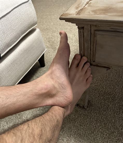 Morning feet : r/Male_Feet