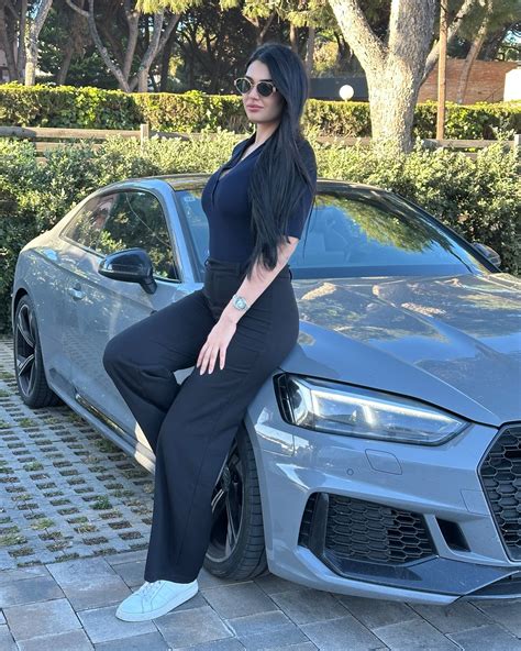 Myriam gomez (@mimiii_gtf) • Instagram photos and videos