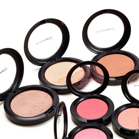 MAC Extra Dimension Skinfinish • Highlighter Review & Swatches