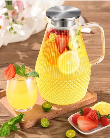 amazoncom glass pitcher veecom  oz large glass water pitcher