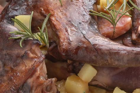 Rabbit in a Pot - Recipe | Bonapeti.com