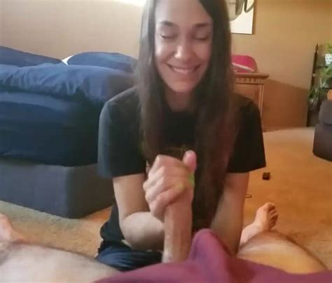 GF Handjob - ThisVid.com