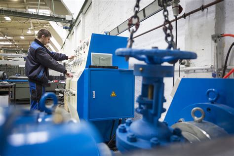 Company profile NOVAL Industriearmaturen GmbH