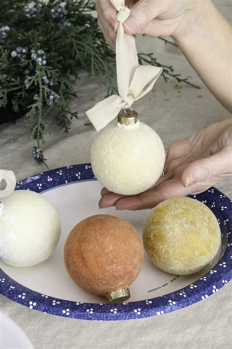 How to Make Velvet Ornaments: DIY Christmas Decor