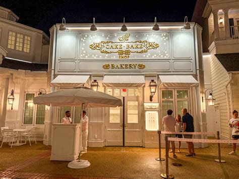 NEWS: The Bakery is OPEN at The Cake Bake Shop on Disney's BoardWalk