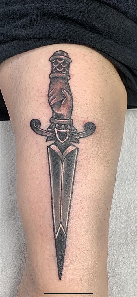 Dagger tattoo : r/TattooDesigns