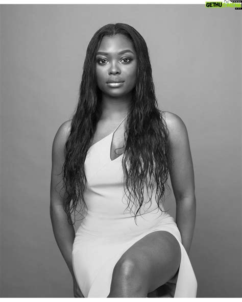Actress Ebonée Noel HD Instagram Photos and Wallpapers July 2024