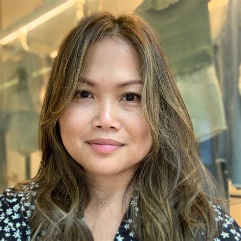 Sophie Sanders - 𝗟𝗶𝗳𝗲 𝗵𝗮𝘀 𝗻𝗲𝘃𝗲𝗿 𝗯𝗲𝗲𝗻 𝗲𝗮𝘀𝘆 𝗳𝗼𝗿 𝗺𝗲… I was re-writing my