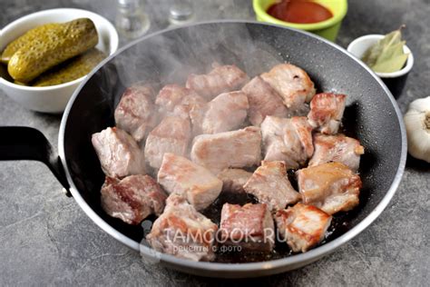 Азу с маринованными огурцами (из свинины) — рецепт с фото пошагово