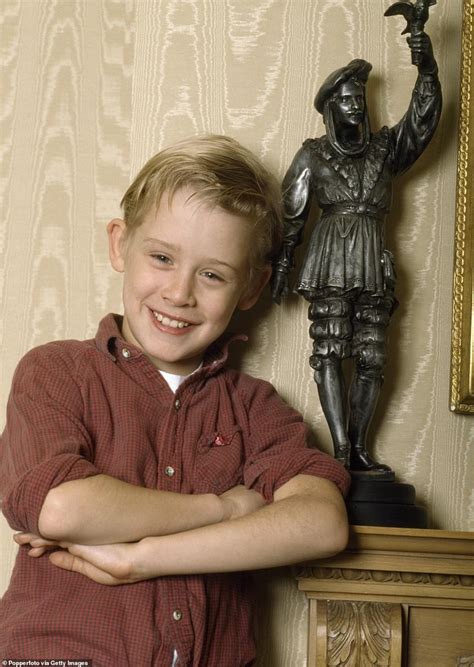 Macaulay Culkin proudly poses up with son Dakota, 2 (who rocks a mohawk ...