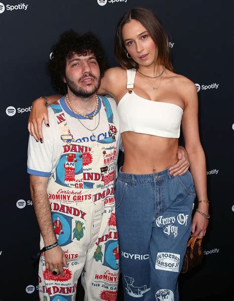 Pete Davidson's Girlfriend Elsie Hewitt: 5 Things to Know | Us Weekly