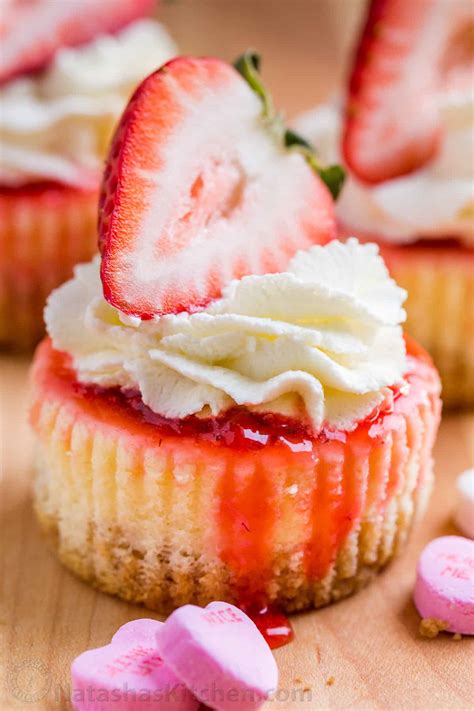 strawberry cheesecake bites
