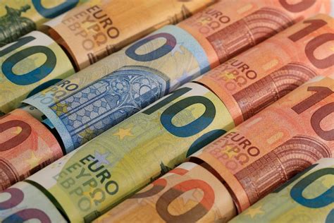 Вратата е отворена за еврото от 1 януари 2026 г. - 5 Минути