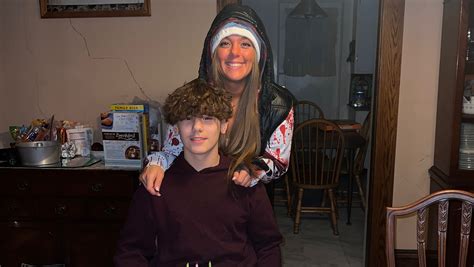 Mom Influencer Slammed for Asking for Donations Despite Spending