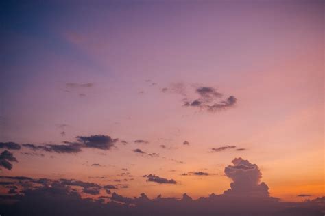 Clouds in Sky at Dusk · Free Stock Photo