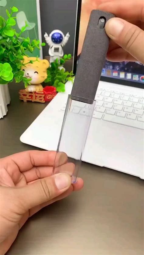 Phone Screen Cleaner Spray | New gadgets, Cool gadgets to buy, Geek gadgets