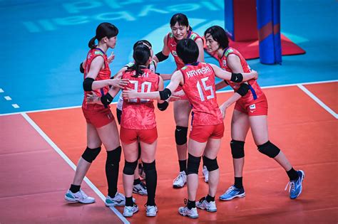 WorldofVolley :: VNL W: Japan sweeps Thailand in duel of two most