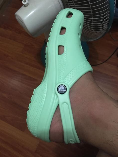 Does it look too tight? | Scrolller