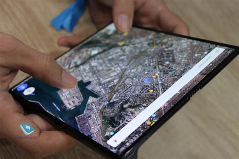 Mobile-review.com Первый взгляд на Huawei Mate X