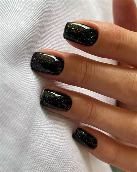 МАНИКЮР💅 м.Волжская/ м.Люблино on Instagram: "Комбинированный маникюр с ...