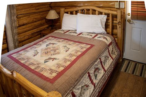 Cabins — Twin Pines Lodge and Cabins