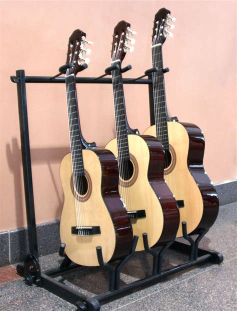 Обзор акустической гитары Hohner HC-06 - читайте на Tkat.ru.