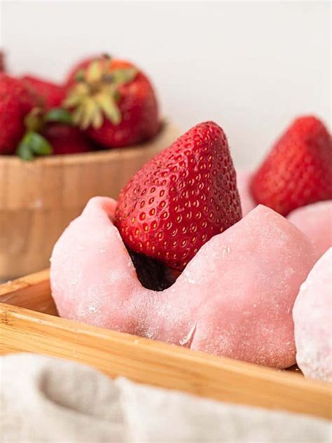 Strawberry Mochi - Catherine Zhang