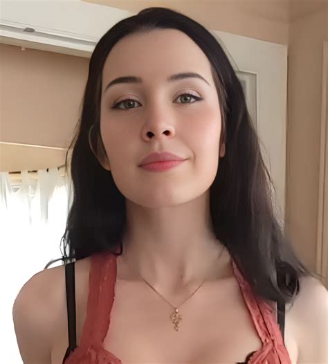 Aella Girl (Actress) Age, Wiki, Family, Biography, Husband, Net Worth