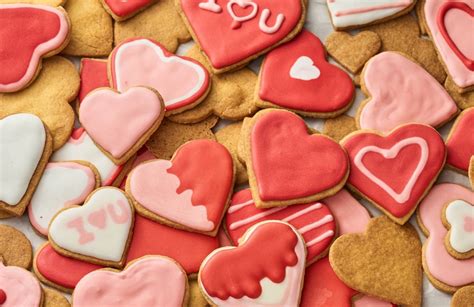 Homemade Heart Cookies: Love at First Bite!