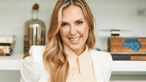 Kendra Scotts Net Worth, Height, Age, & Personal Info Wiki - The New