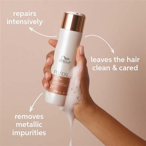 Wella Professionals Fusion Shampoo | lyko.com