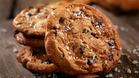 Crumbl Cookies Levittown: Irresistible Sweet Treats Delivered Fresh To ...