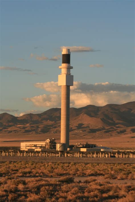 Crescent Dunes Solar Energy Project – Tonopah, Nevada - Atlas Obscura