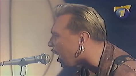 Гарик Сукачев - "Ольга". Новогодняя ночь на ОРТ 2000 г. - YouTube