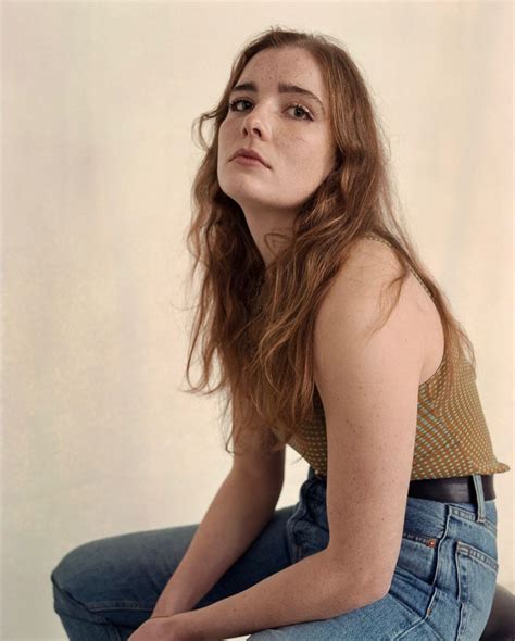 Elise Eberle 11/09/2021 • CelebMafia