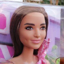 Barbie Dimples улыбашка с ямочками / Игровые куклы / Шопик - продать ...