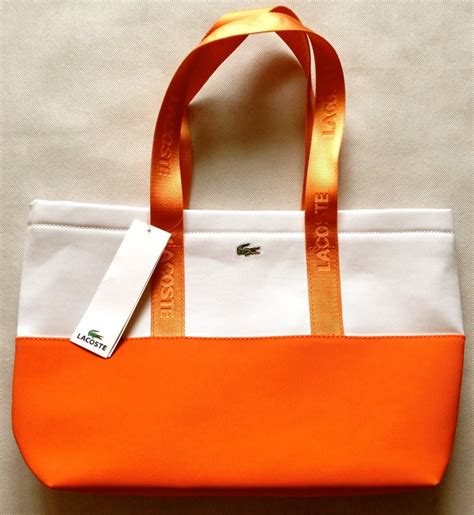Женские сумки Lacoste