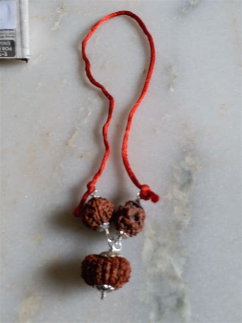 Omkar Rudraksh - 6 Mukhi Nepali Rudraksh Mantra Om Hreem...
