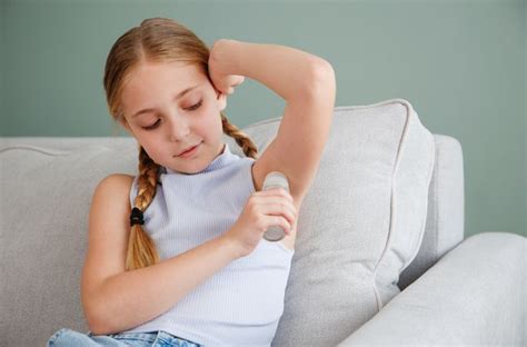Dezodorant dla dzieci - jaki wybrać, czym się różni od antyperspirantu ...