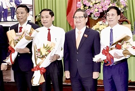 chu tich ubnd tpcan tho thong tin  viec pho chu tich xin thoi viec