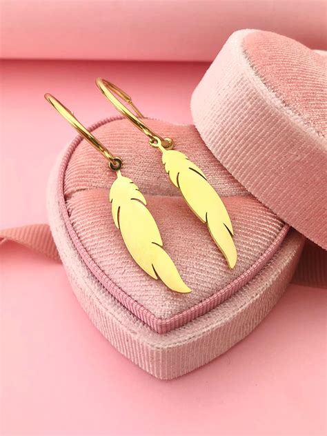 Kolczyki półkola z piórkami 14k - Coralove