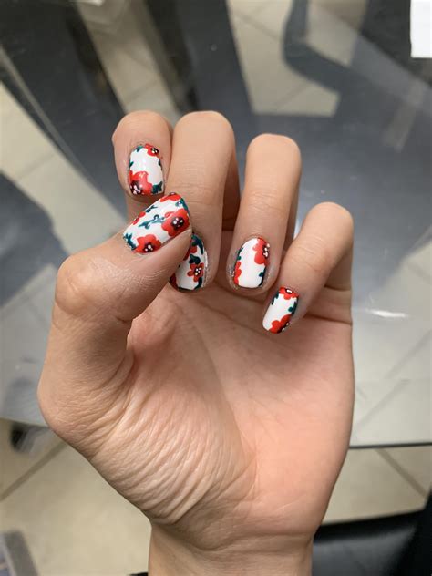 nail art valentine's 2
