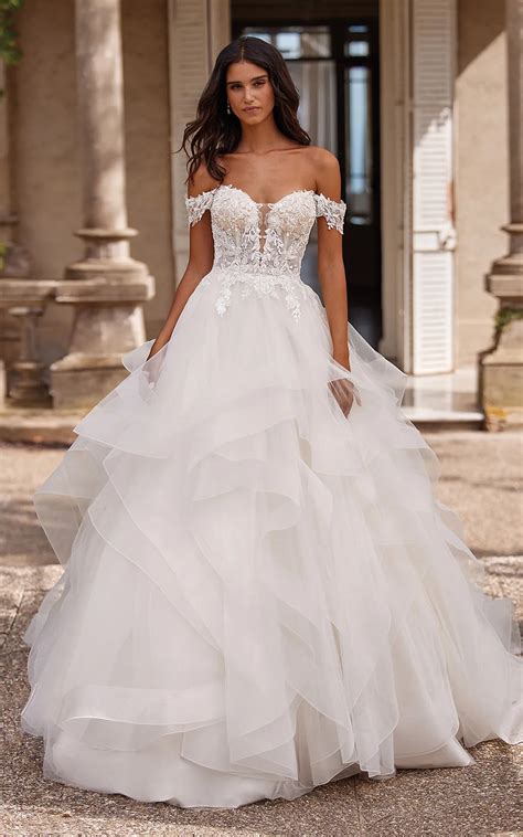 Top 999+ images of wedding dresses – Amazing Collection images of ...