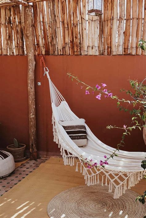 21 Best Backyard Privacy Fence Ideas for Every Style and Need