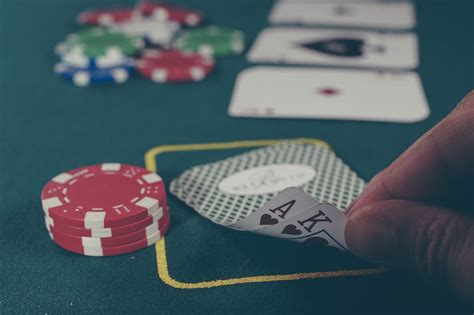 What I Learned Working in an Illegal Casino - VICE